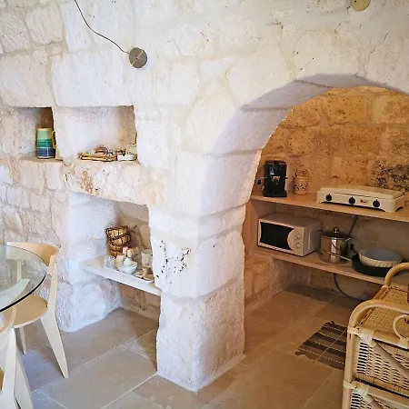 Trullo Pietre Sognanti Ostuni